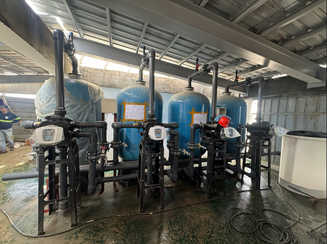 Chemical dosing equipment for cooling tower water treatment